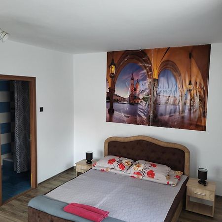 Casa Raraului Villa คัมพูลุง โมลโดเวเนสค์ ภายนอก รูปภาพ