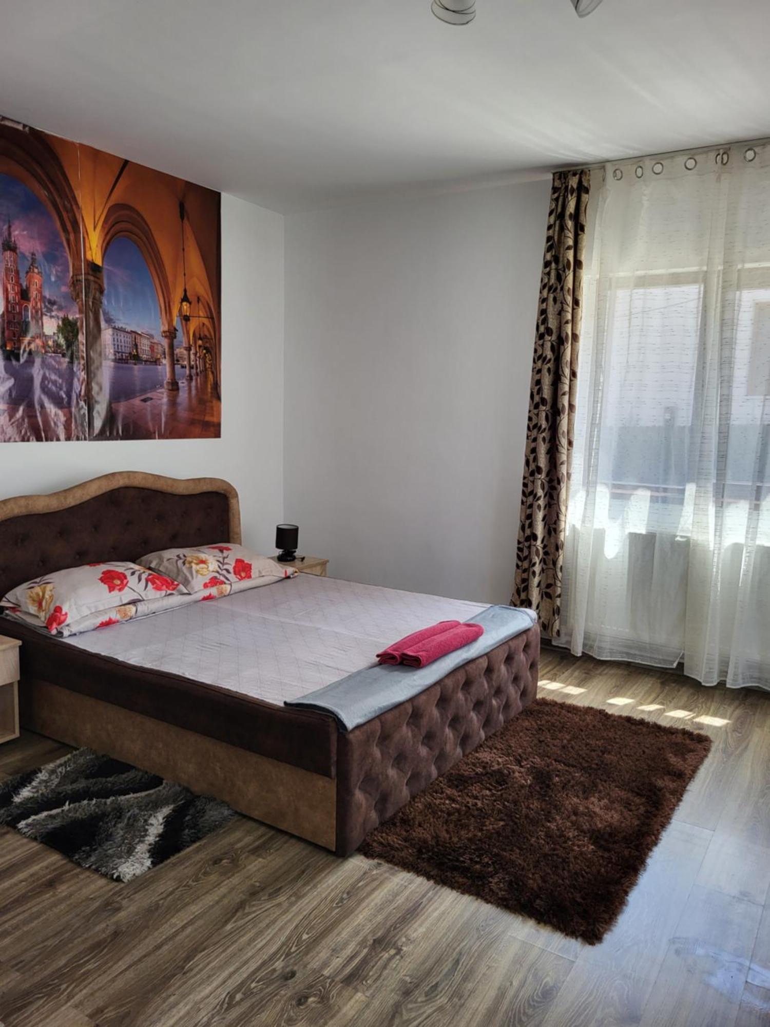 Casa Raraului Villa คัมพูลุง โมลโดเวเนสค์ ภายนอก รูปภาพ